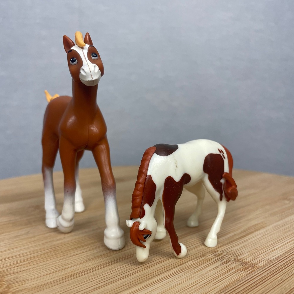 DreamWorks Spirit Riding Free‎ Horse Figures Lot Toy Play Set Pasture Pals